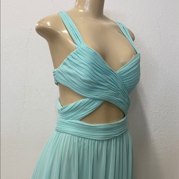 Betsy & Adam Seafoam green prom dress - Picture 5 of 7